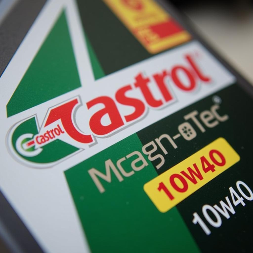 Castrol Magnatec 10W40 engine oil bottle